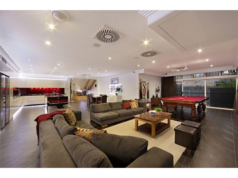 1 Escott Place, Annandale QLD 4814