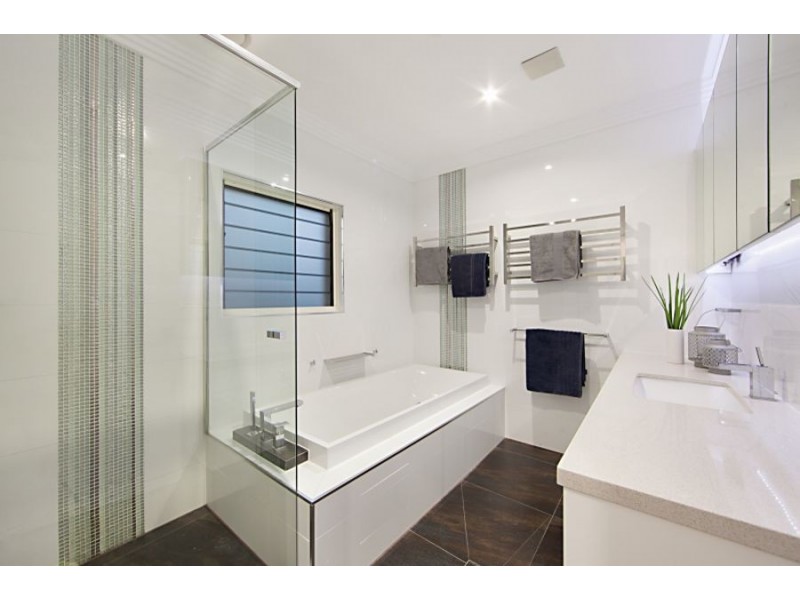 1 Escott Place, Annandale QLD 4814