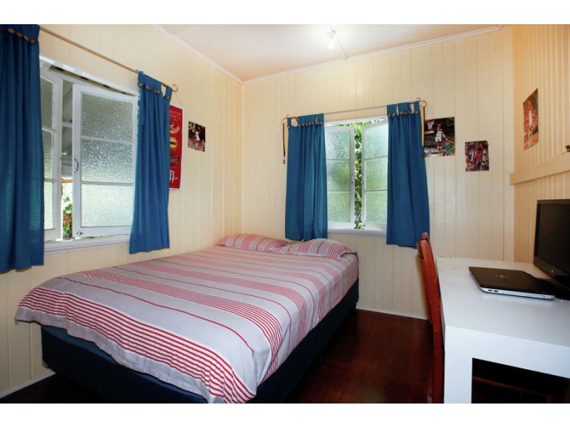 54 Lancaster Street, Garbutt QLD 4814