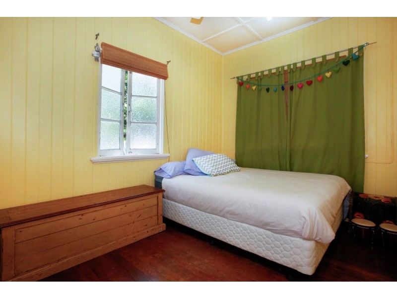 54 Lancaster Street, Garbutt QLD 4814