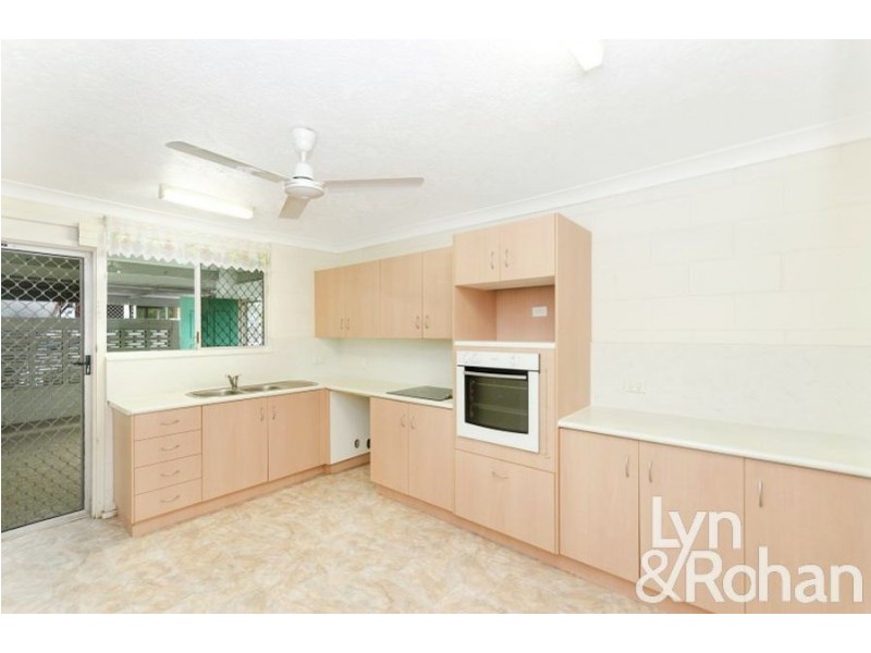 5 Spiceley Crescent, Heatley QLD 4814