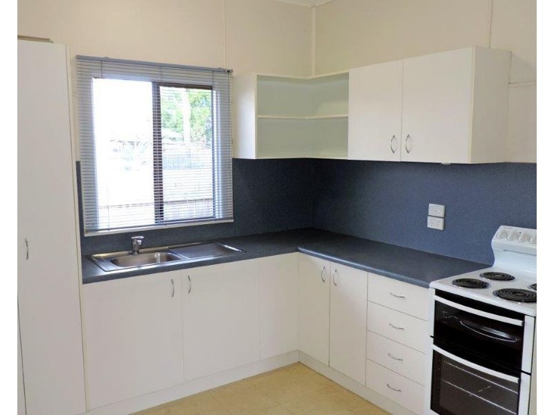47 Latchford Street, Pimlico QLD 4812