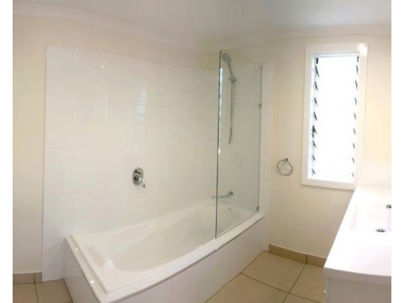 47 Latchford Street, Pimlico QLD 4812