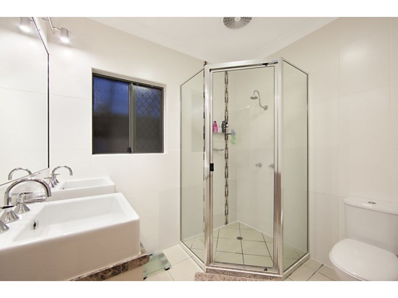 37 Keeper Court, Mount Louisa QLD 4814