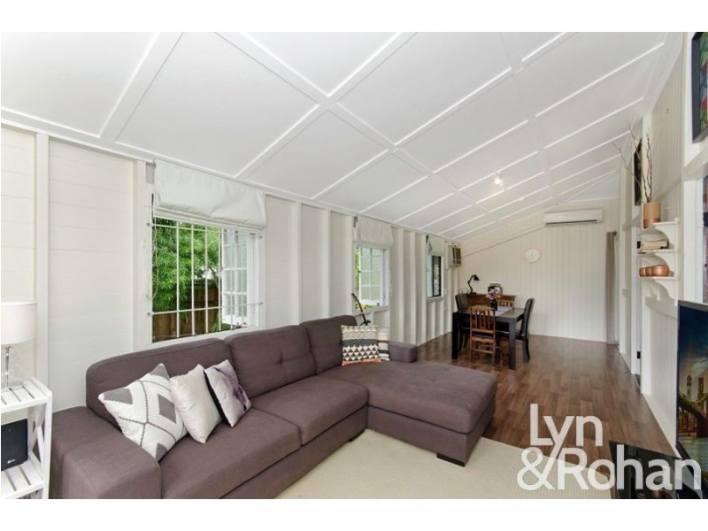 32 Granville Street, Pimlico QLD 4812