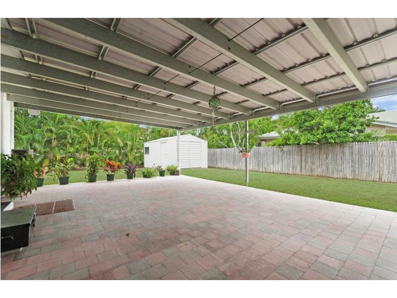 13 Templeton Crescent, Douglas QLD 4814