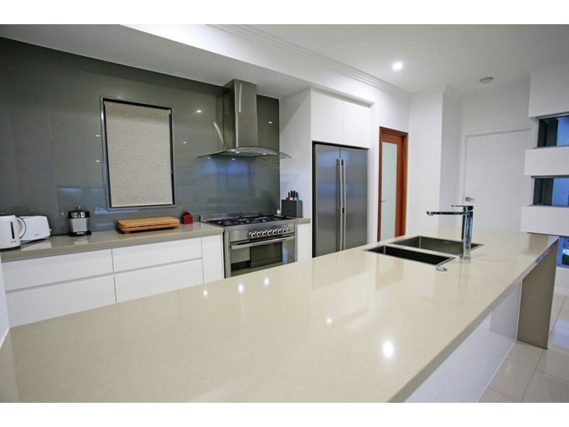 56 Windarra Avenue, Douglas QLD 4814