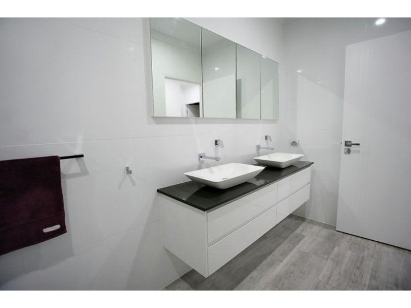 56 Windarra Avenue, Douglas QLD 4814