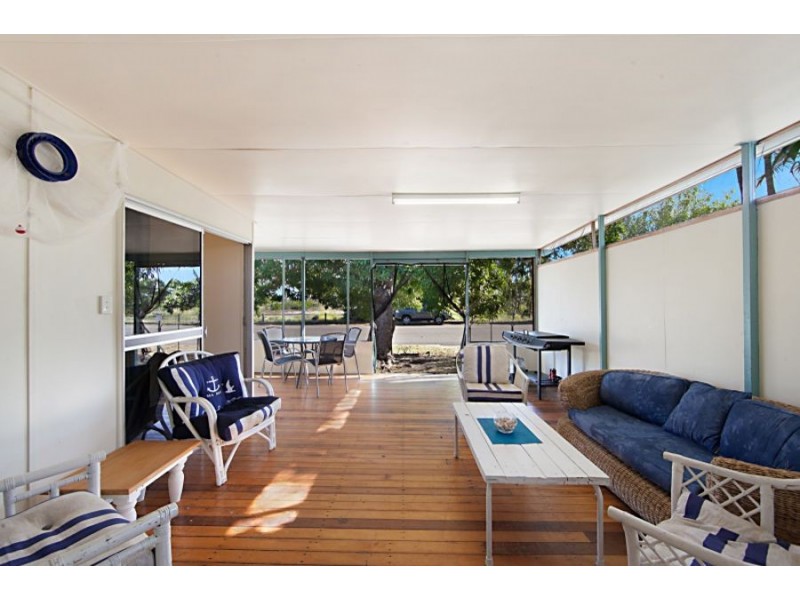 9 Herald Street, Rowes Bay QLD 4810