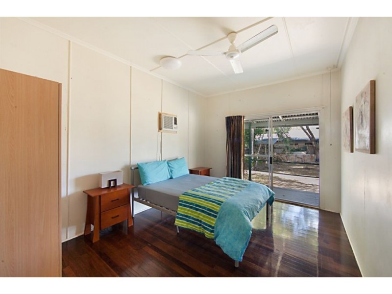 9 Herald Street, Rowes Bay QLD 4810