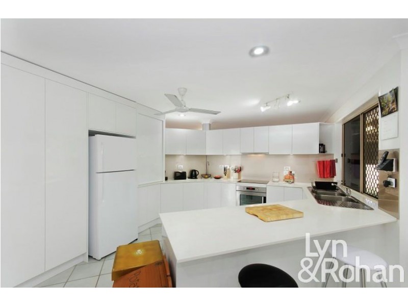 21 Seldon Place, Kirwan QLD 4817