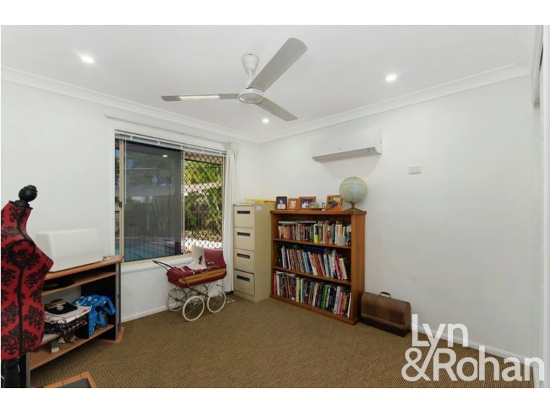 21 Seldon Place, Kirwan QLD 4817