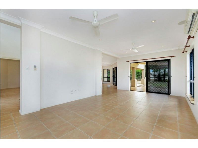 3 Lulu Court, Bushland Beach QLD 4818