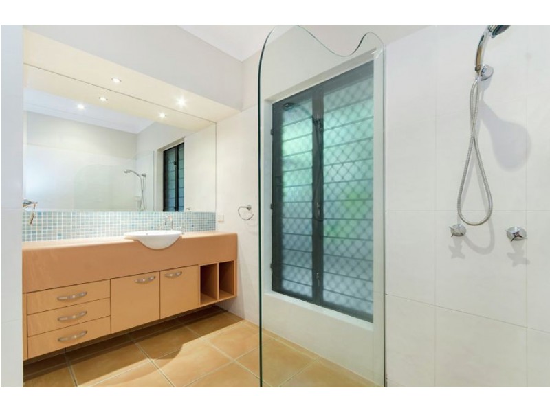 3 Lulu Court, Bushland Beach QLD 4818