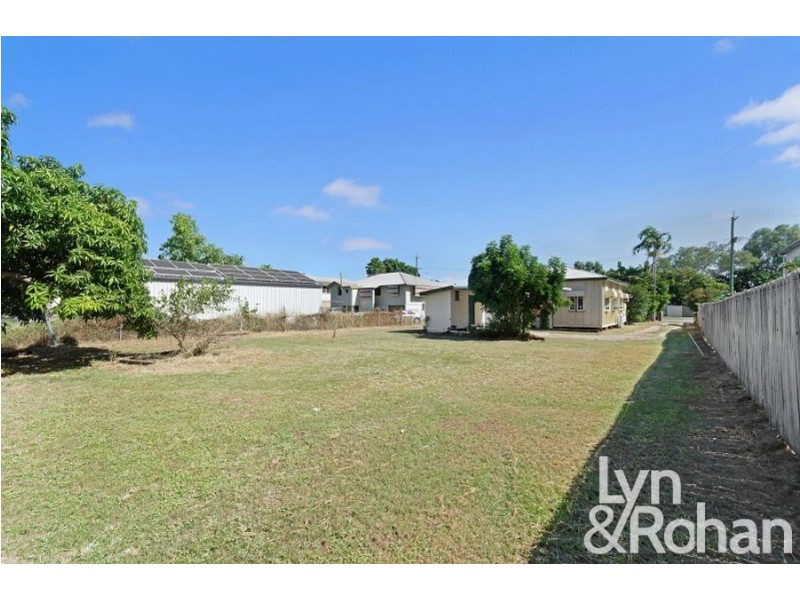 42 French Street, Pimlico QLD 4812