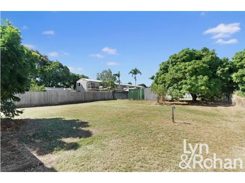 42 French Street, Pimlico QLD 4812