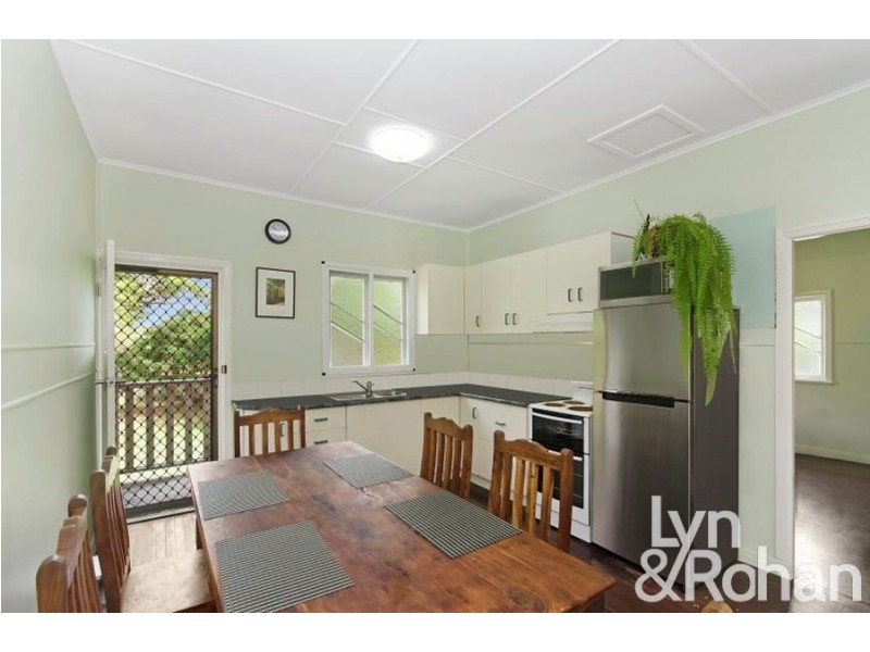 18 Parramatta Street, Belgian Gardens QLD 4810