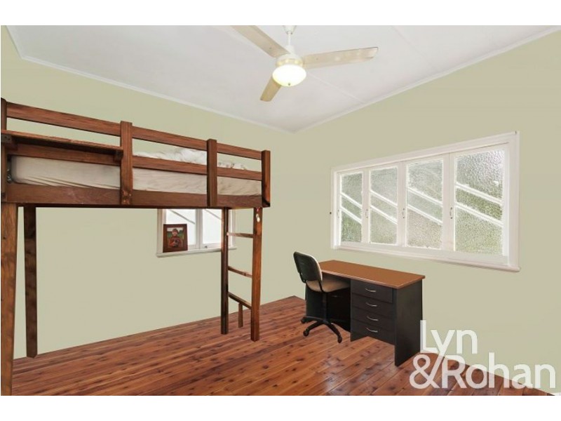 18 Parramatta Street, Belgian Gardens QLD 4810
