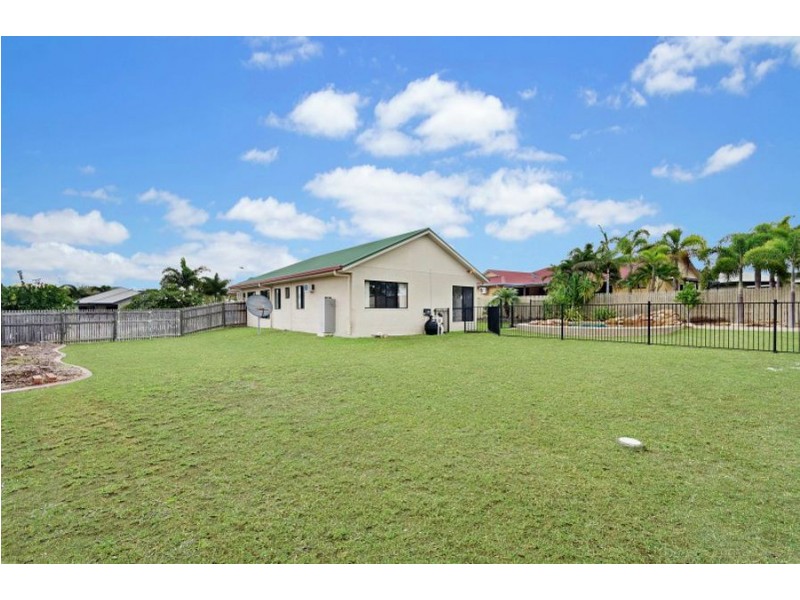 22 Mendi Drive, Bushland Beach QLD 4818