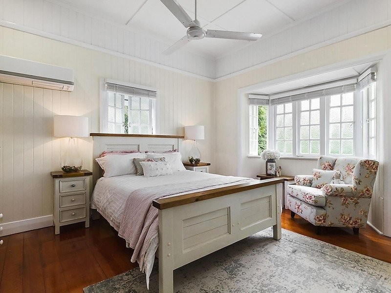 4 Chapman Street, Mysterton QLD 4812