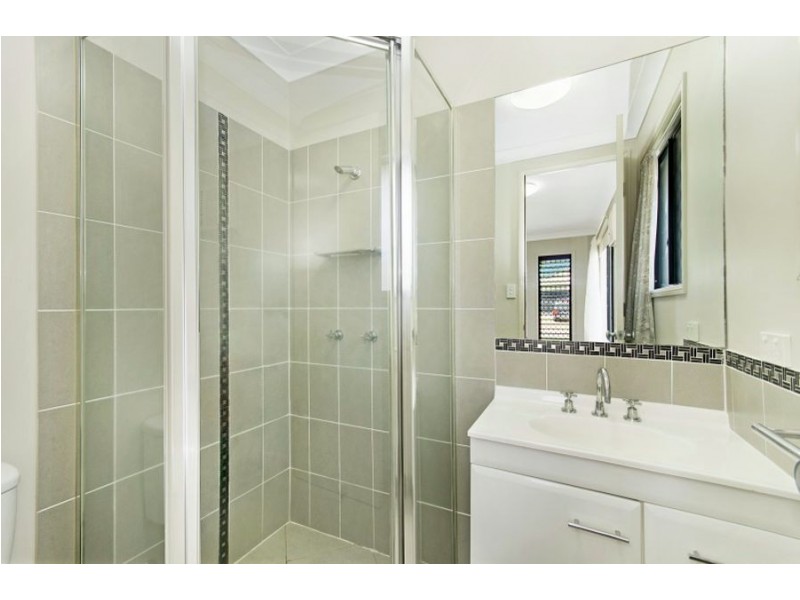 115 Shutehaven Circuit, Bushland Beach QLD 4818