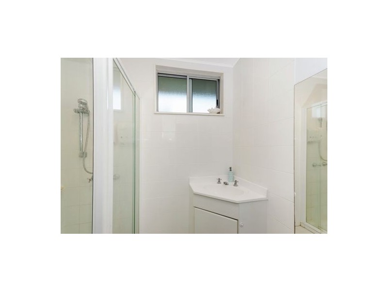 12 Karina Crescent, Rasmussen QLD 4815