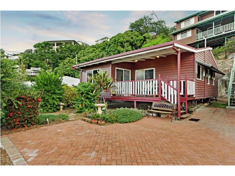 1/22 Stanton Terrace, North Ward QLD 4810