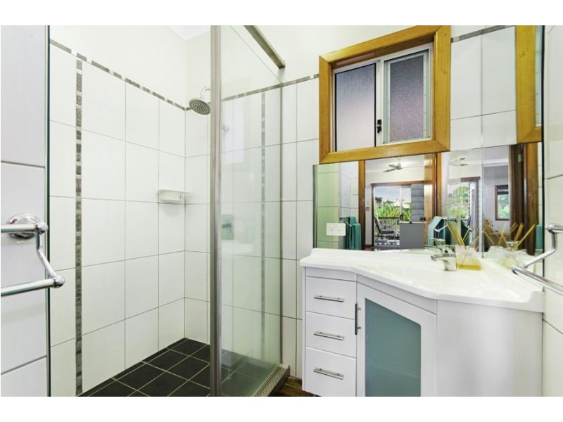 1/22 Stanton Terrace, North Ward QLD 4810