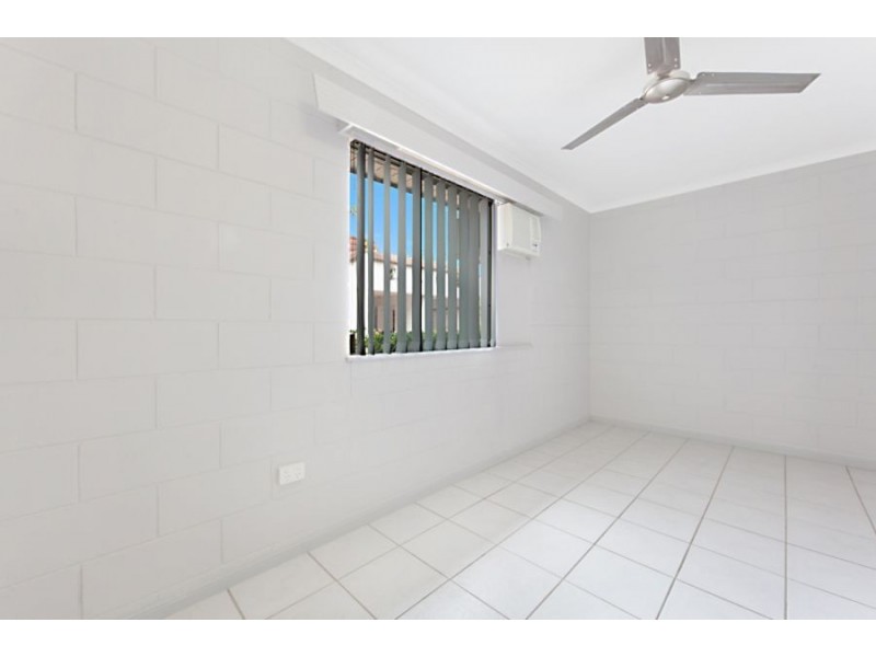 2/105 Francis Street, West End QLD 4810