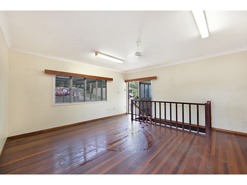 32 St James Drive, Belgian Gardens QLD 4810