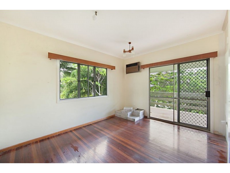 32 St James Drive, Belgian Gardens QLD 4810