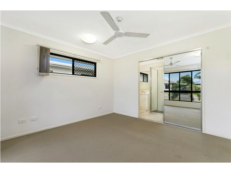 153 Daintree Drive, Bushland Beach QLD 4818