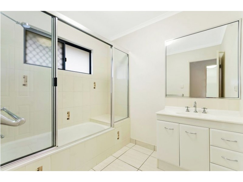 153 Daintree Drive, Bushland Beach QLD 4818