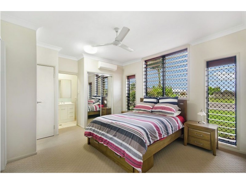 146 Daintree Drive, Bushland Beach QLD 4818