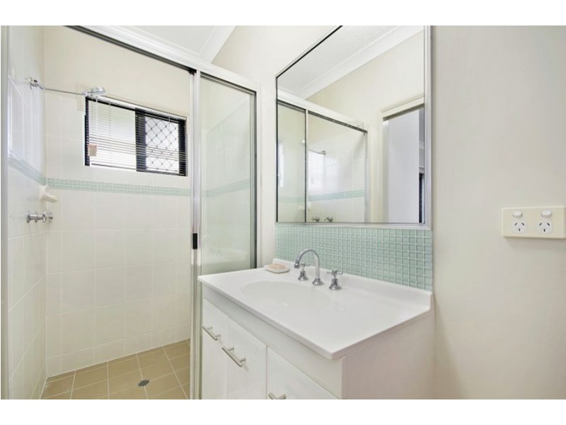 146 Daintree Drive, Bushland Beach QLD 4818