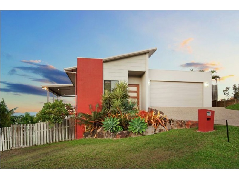 5 Harrier Court, Bushland Beach QLD 4818