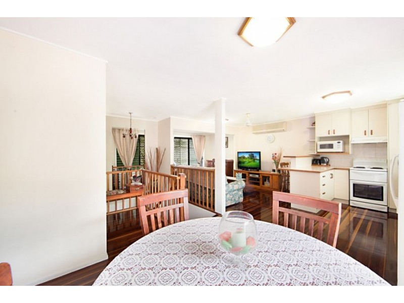 14 Buchanan Street, Mount Louisa QLD 4814