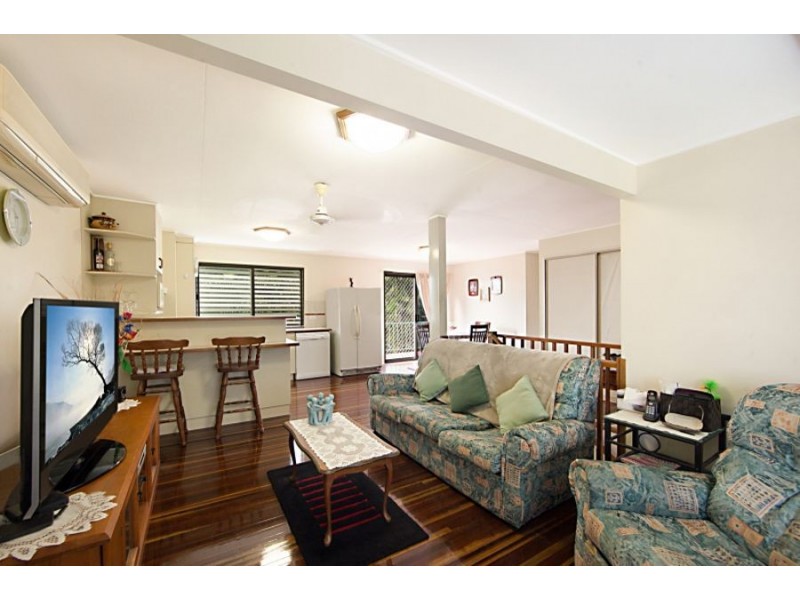 14 Buchanan Street, Mount Louisa QLD 4814