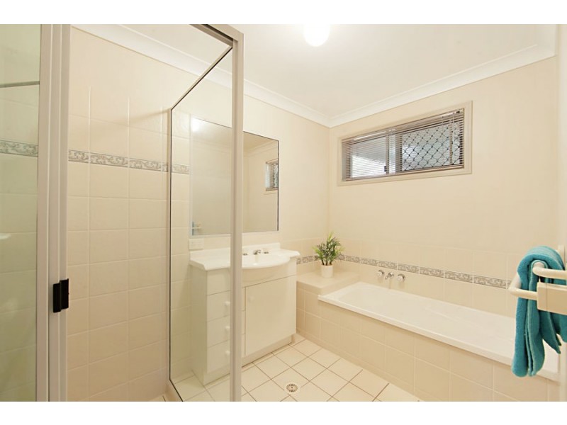 12 Finlay Court, Kirwan QLD 4817