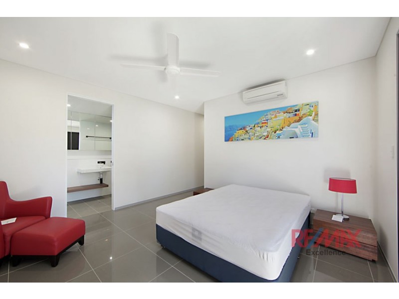 1/62 The Strand, North Ward QLD 4810