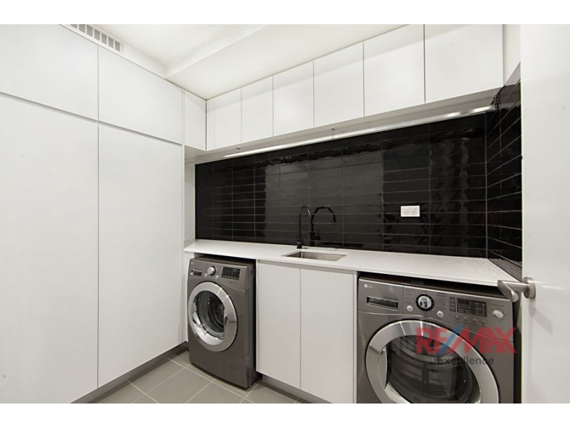 1/62 The Strand, North Ward QLD 4810