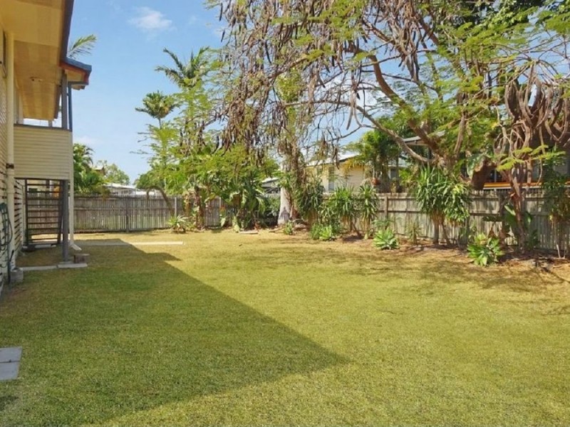 14 Blaxland Crescent, Vincent QLD 4814