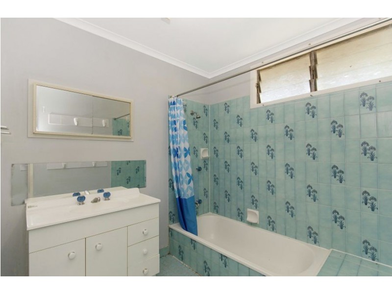 21 Gladys Street, Kelso QLD 4815