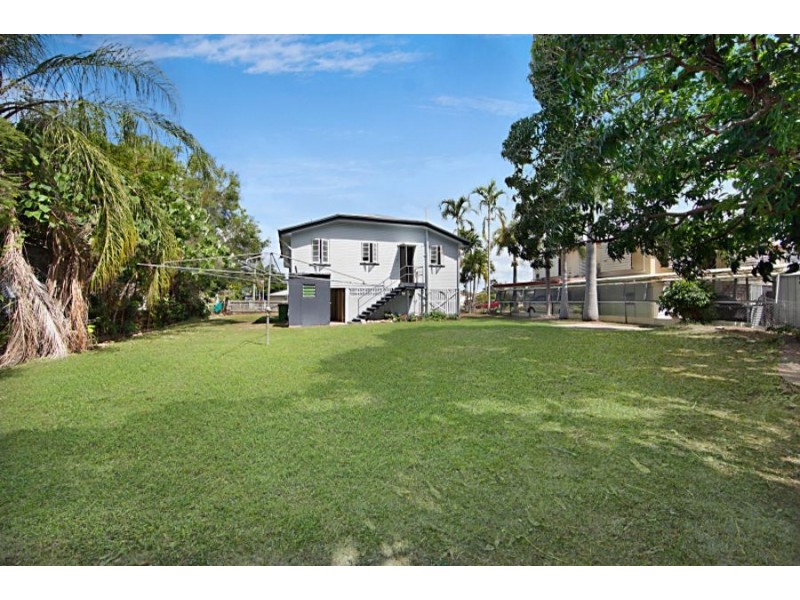 39 Sargeant Street, Gulliver QLD 4812