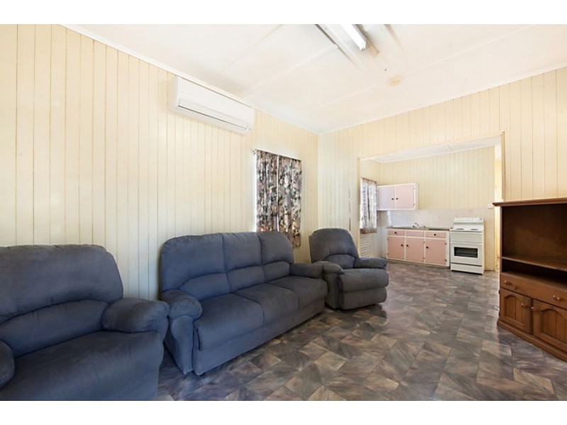 27 Palmerston Street, Currajong QLD 4812