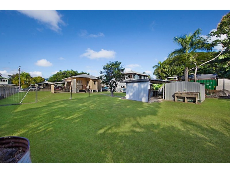 27 Palmerston Street, Currajong QLD 4812