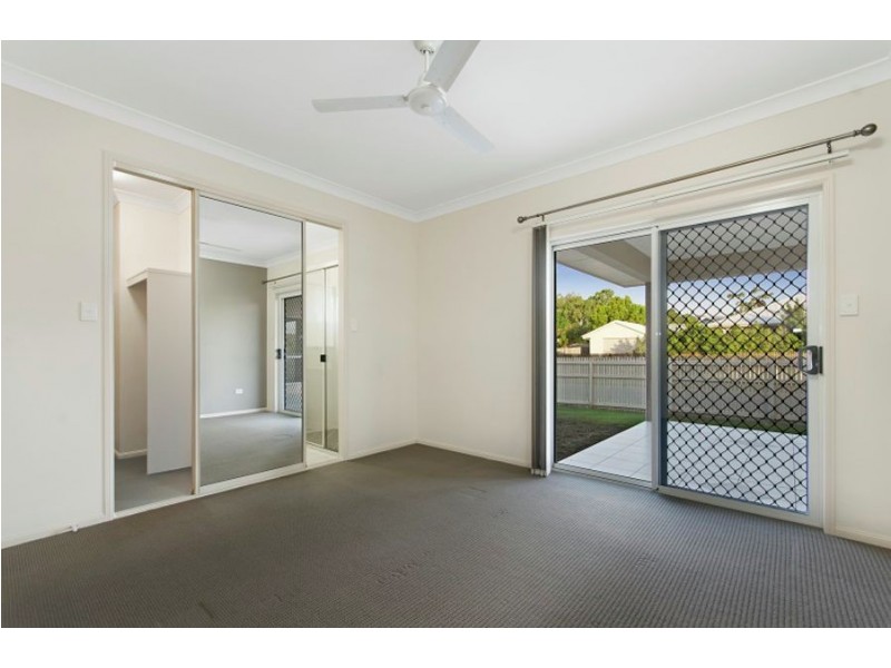 4 Eungella Court, Bushland Beach QLD 4818