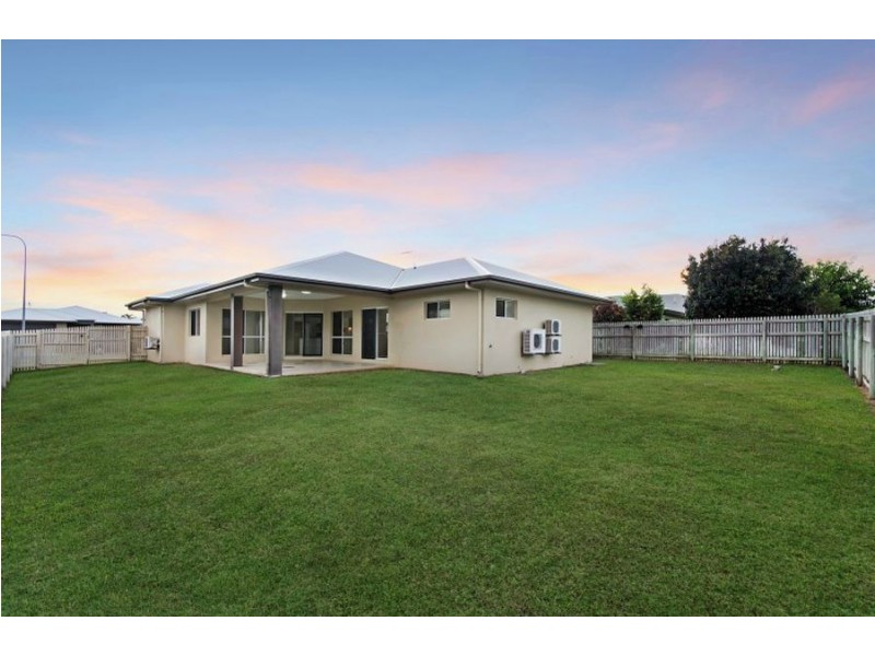 4 Eungella Court, Bushland Beach QLD 4818
