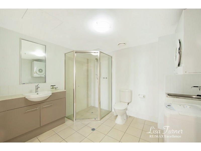 409/2 Dibbs Street, South Townsville QLD 4810