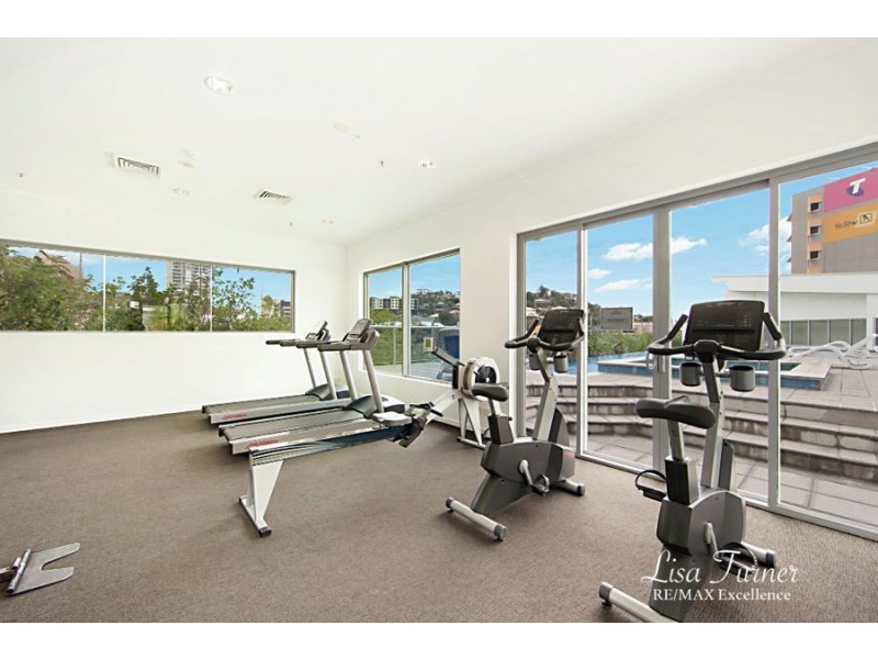 711/2 Dibbs Street, South Townsville QLD 4810